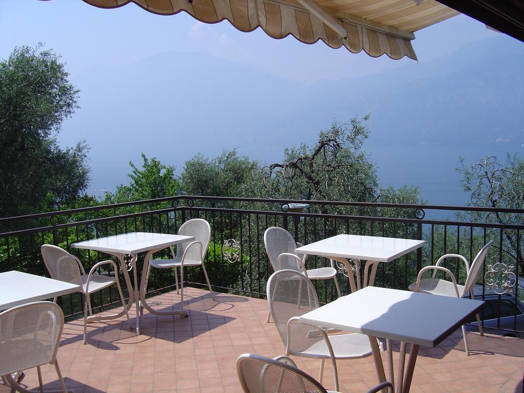 Hotel Residence Panoramica Brenzone sul Garda Exterior photo